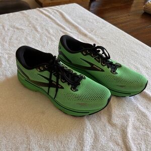 Men's Brooks Ghost 15 Runniing shoes